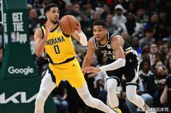 开云sport-尼克斯逆转加拿大男篮，丹尼·格林三分雨点燃全场的简单介绍