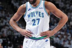 开云体育APP下载-法国男篮轻取雄鹿B队，戈贝尔高光表现