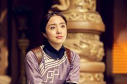 开云体育APP下载-虚构的绿茵史诗，当厄瓜多尔高原雄鹰空降罗马城，奥斯梅恩如何以一己之力导演另类征服