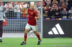 开云体育APP下载-瑞典逆转国际米兰，罗本制霸全场