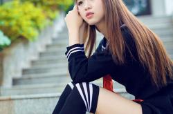 开云体育入口-车手的弧线，足球的轨迹，F1街道赛的午夜狂想