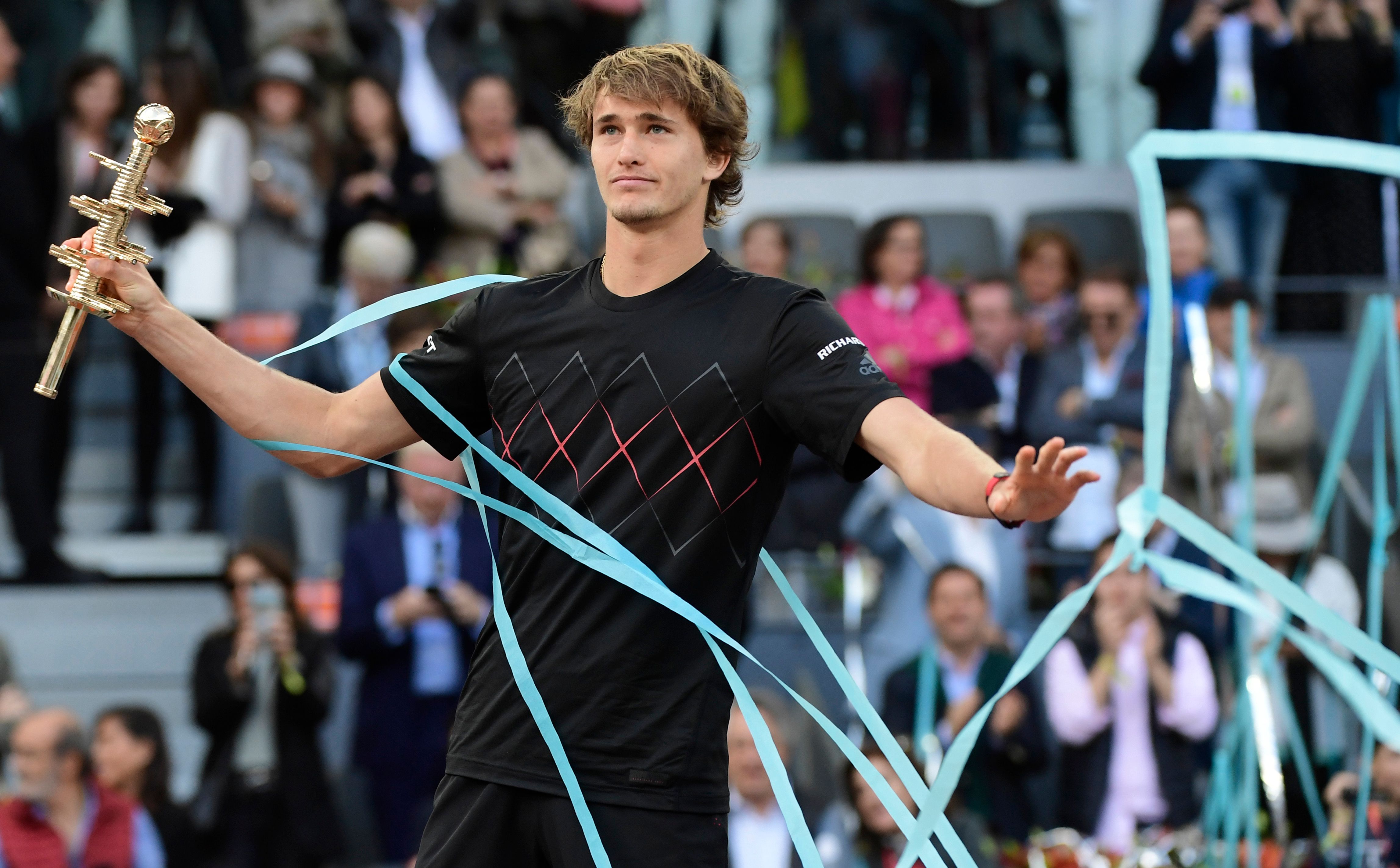 英国网球队完胜欧洲网球队,兹维列夫惊艳世界 英国网球队完胜欧洲网球队,兹维列夫惊艳世界