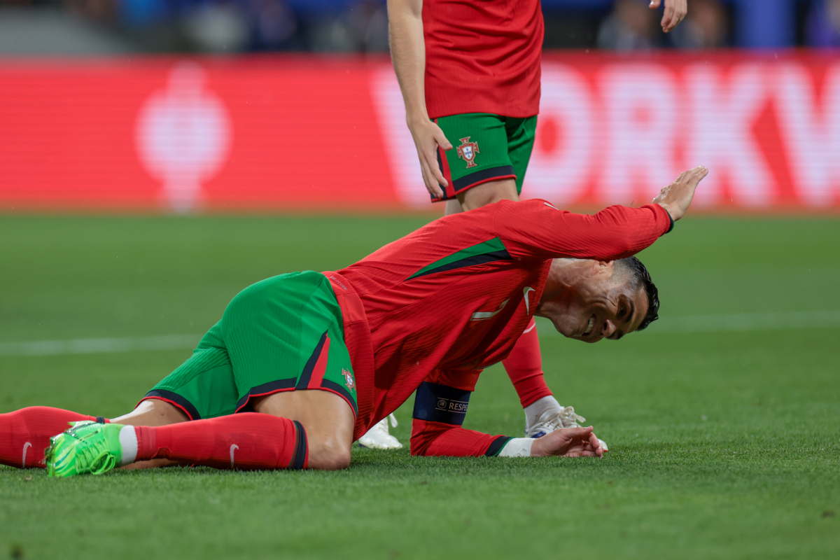 葡萄牙队绝杀法国队，马龙统治全场