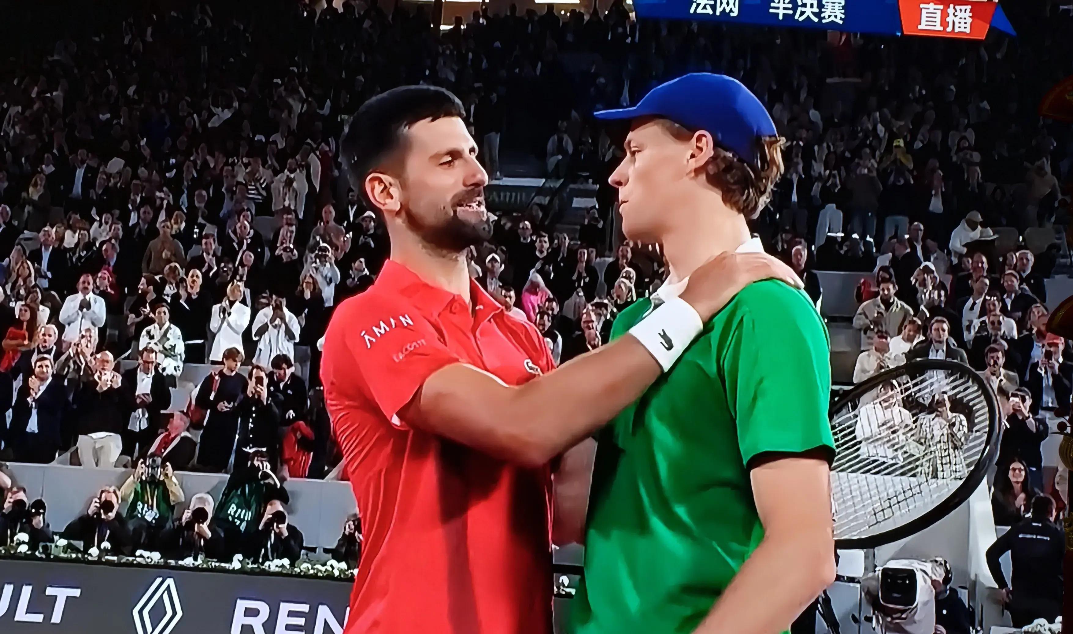 拉沃尔杯翻盘戴维斯杯,辛纳带队取胜 拉沃尔杯翻盘戴维斯杯,辛纳带队取胜